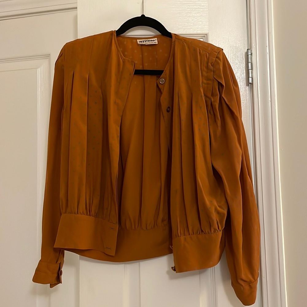 Vintage 100% Silk Erreuno Milano Polka Dotted Blouse - Women’s Size Small